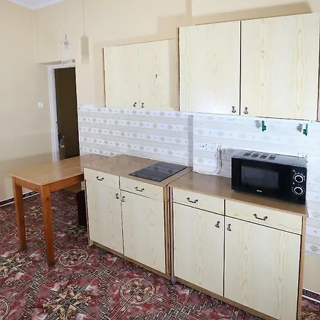 100-sio Matejki Hostal Koszalin